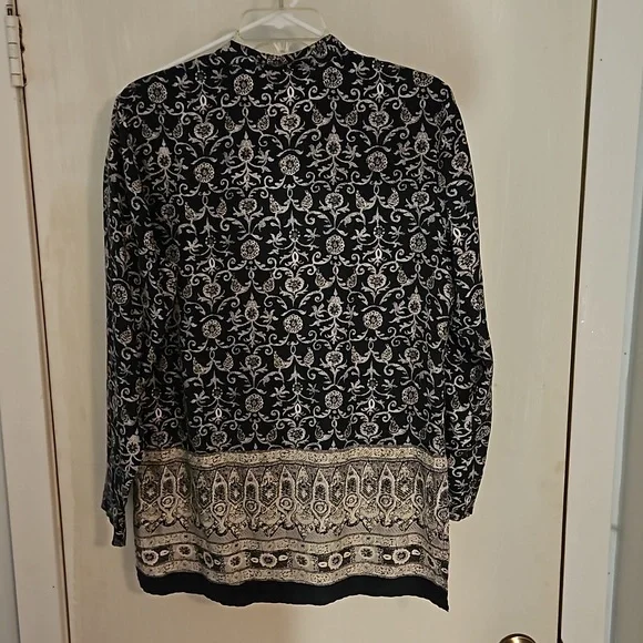 Anna and Frank 100% Silk Blouse - Picture 3 of 3